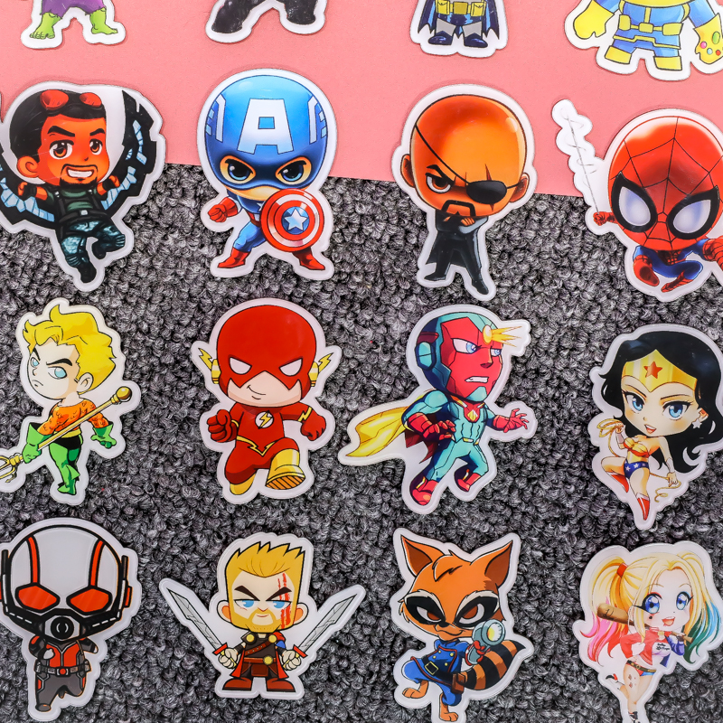 The avengers Huy Hiệu Trâm Marvel Spider-Man Pin Acrylic Superman Batman Dễ Thương Trang Trí Huy Hiệu