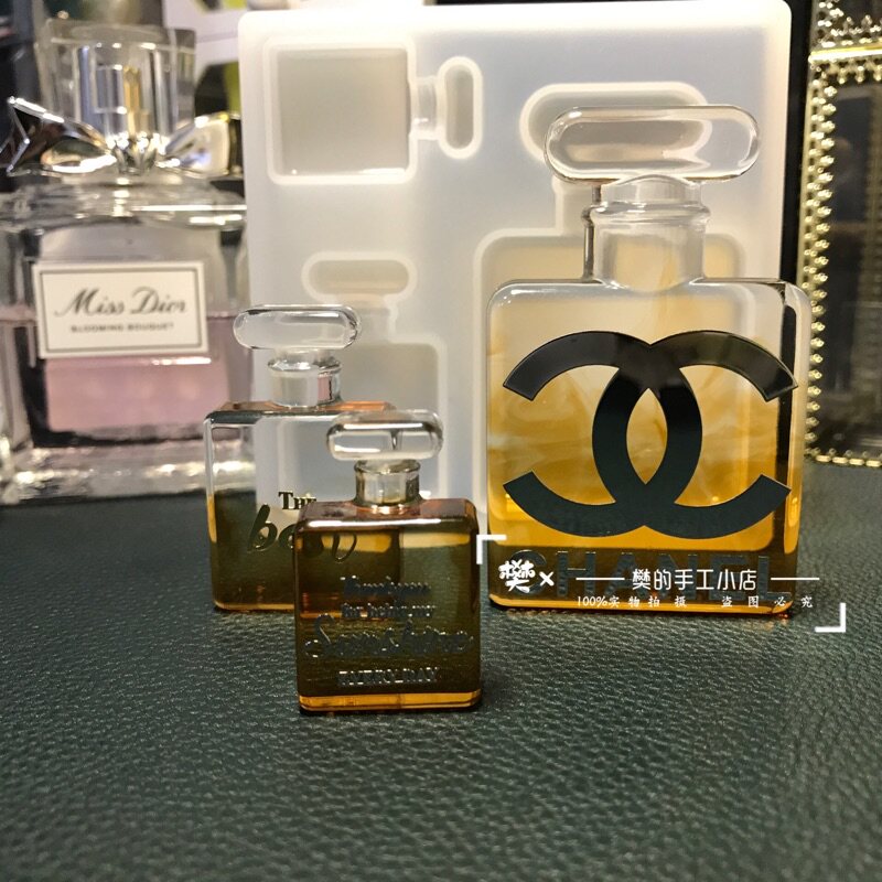 Fan's Handmade Diy New Perfume Bottle Mirror Die Crystal Glue Pendulum Table Accessories Pendant Silicone Molds