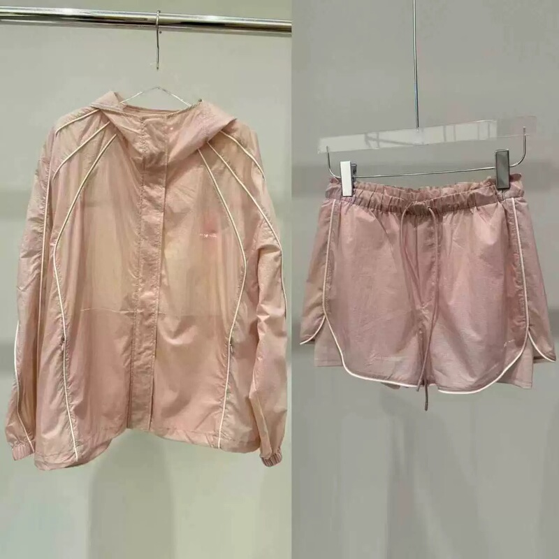 D Brand Mall Same Style 2026 Summer New Thin Hooded Jacket Loose Lightweight Sun Protection Jacket for Women