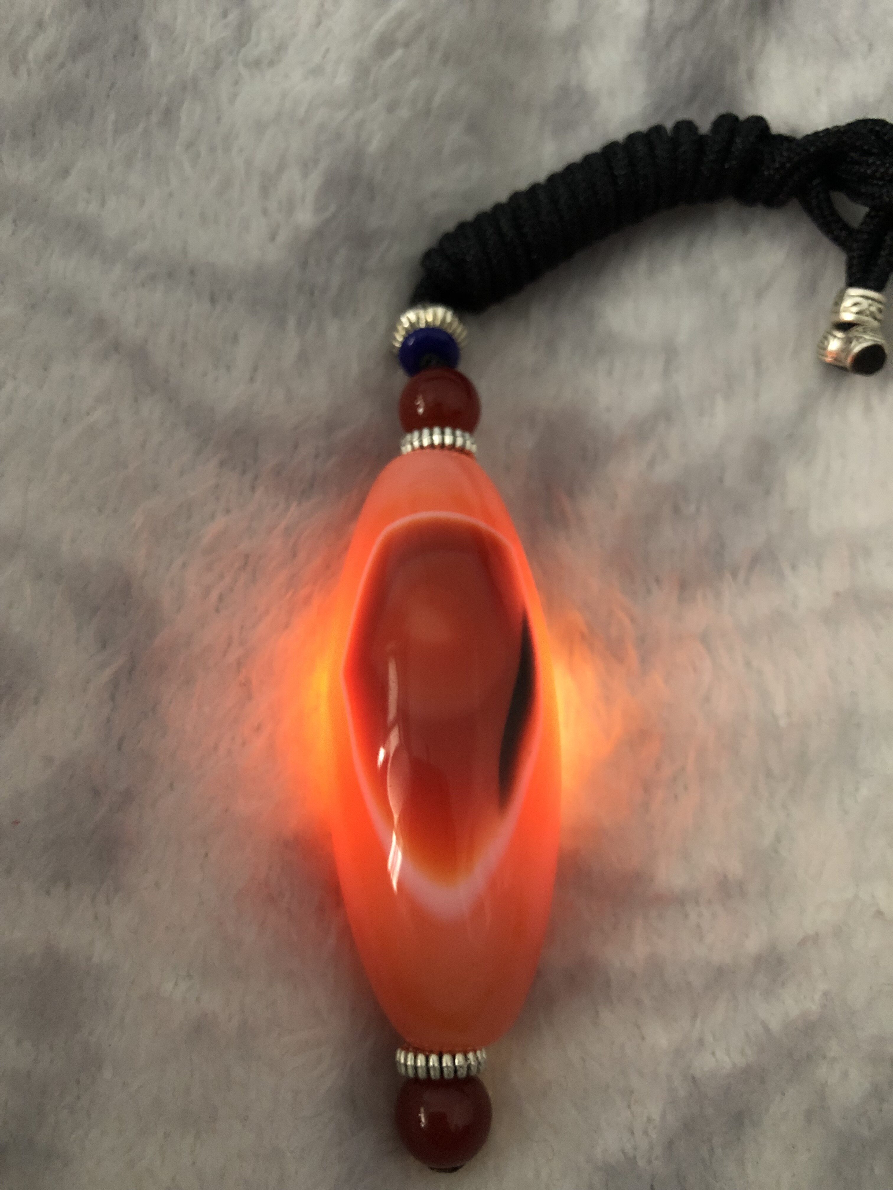 The appreciation of the precious treasure (morning of the morning) has been tied