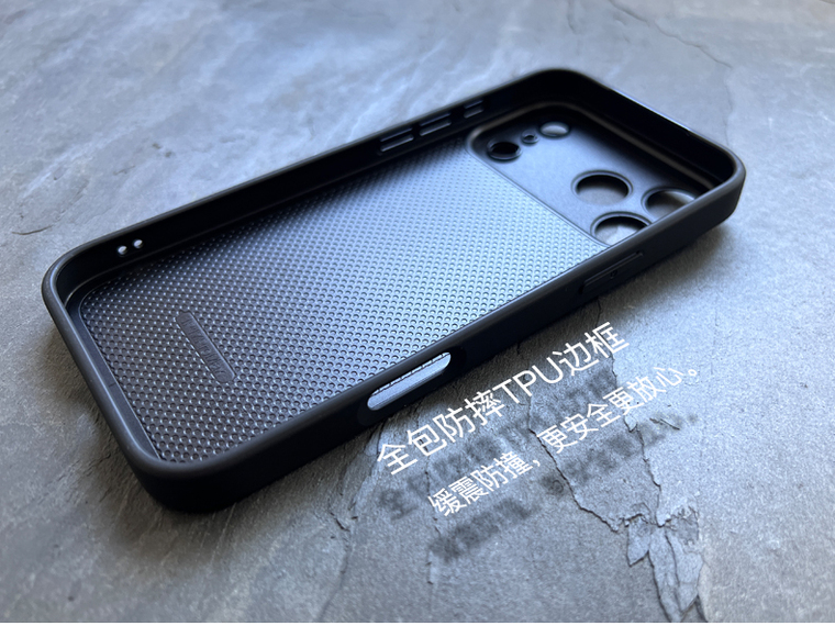 Dark Carbon Fiber Bling Pattern Defend – Pro/Plus/Max/Air – 17, 16, 15, 14, 13, 12 iPhone Case
