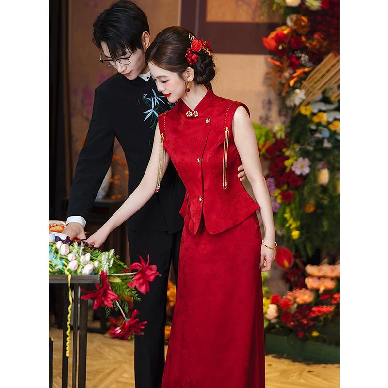 2026 New Red Banquet Dress, Modernized Chinese-Style Qipao, Engagement Dress, Bride's Wedding Homecoming Outfit Set for Summer