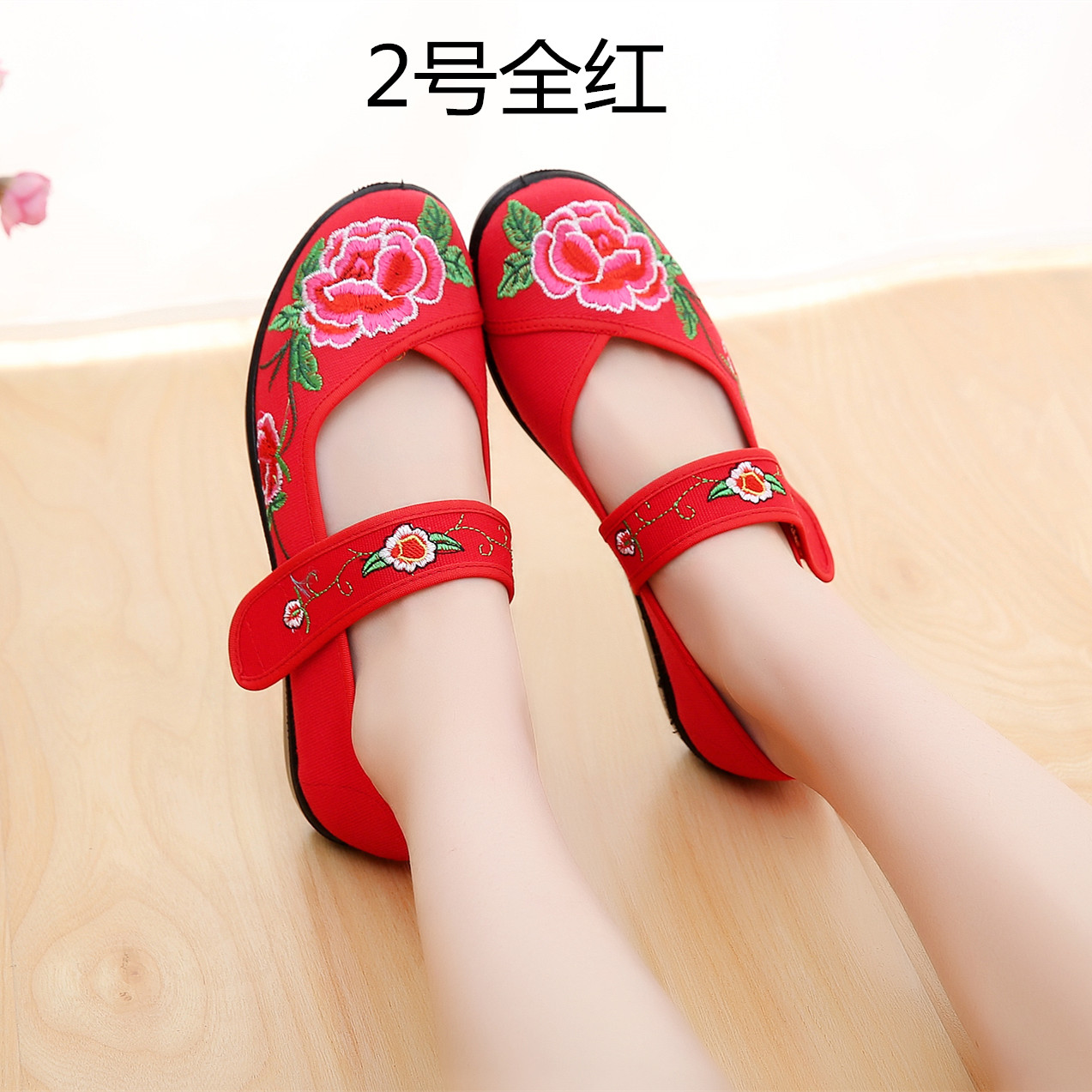 Old Beijing cloth shoes square dance shoes ethnic style bandage embroidered shoes flat girls dance performance embroidered shoes