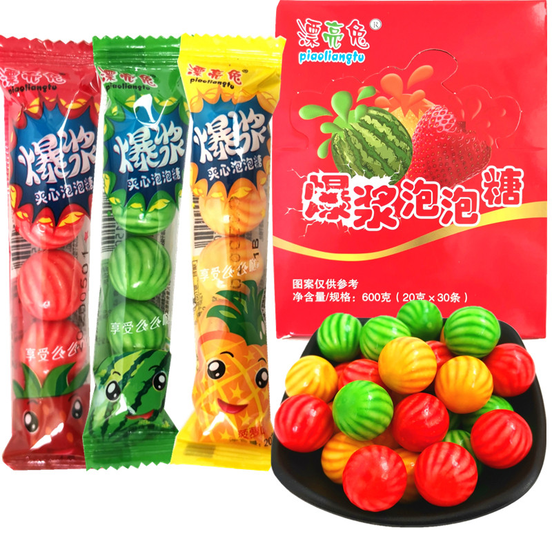 Beautiful rabbit watermelon bubble gum popping pulp children's candy chewing gum barrel 80's nostalgic snacks childhood memories