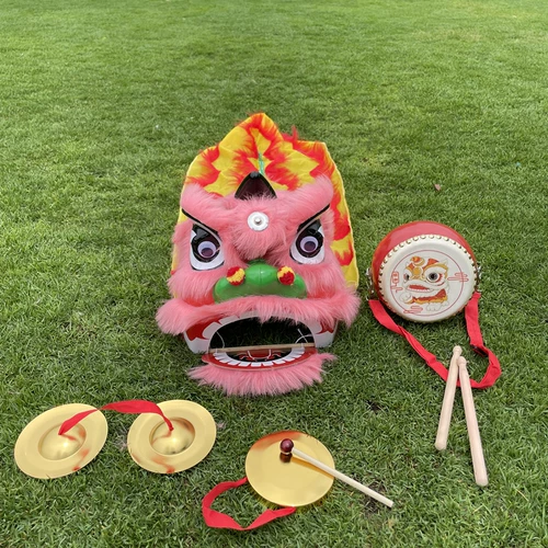 Детский львиный танец львиной голова львиного пластикового льва традиционные львиные танце