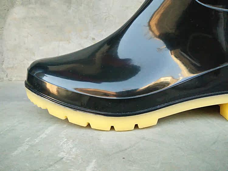 Chaussures - bottes caoutchouc homme pour hiver - semelle tendon - Ref 959599 Image 9