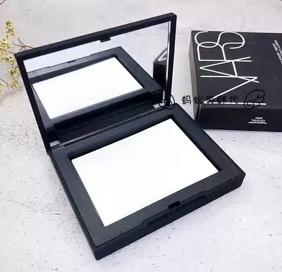 NARS nasus naked light transparent makeup powder powder light transparent honey powder cake 10g oil control long-lasting concealer powder powder