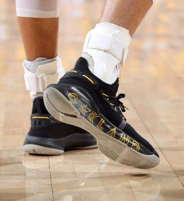 Giày bóng rổ nữ Under Armour Curry 6 Curry 6 gs đen trắng 3020612 3020415 - Giày bóng rổ