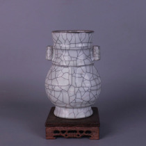 Song Dynasty official kiln through ear bottle antique porcelain Jingdezhen ornaments vase antiques old crafts old objects antiques