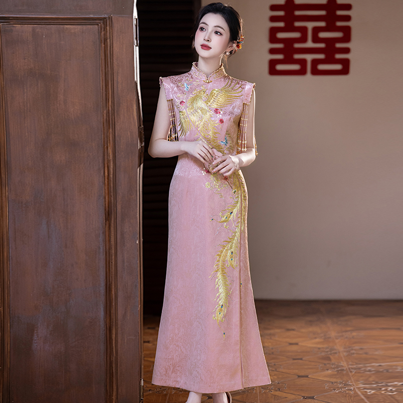 High-End New Chinese-Style Improved Cheongsam for Women, Summer Bride Wedding Engagement Embroidered Toast Dress, Stunning Fishtail Dress