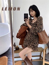 Autumn 2021 new female French small fragrant BAO WEN port style retro dress dress sexy skirt