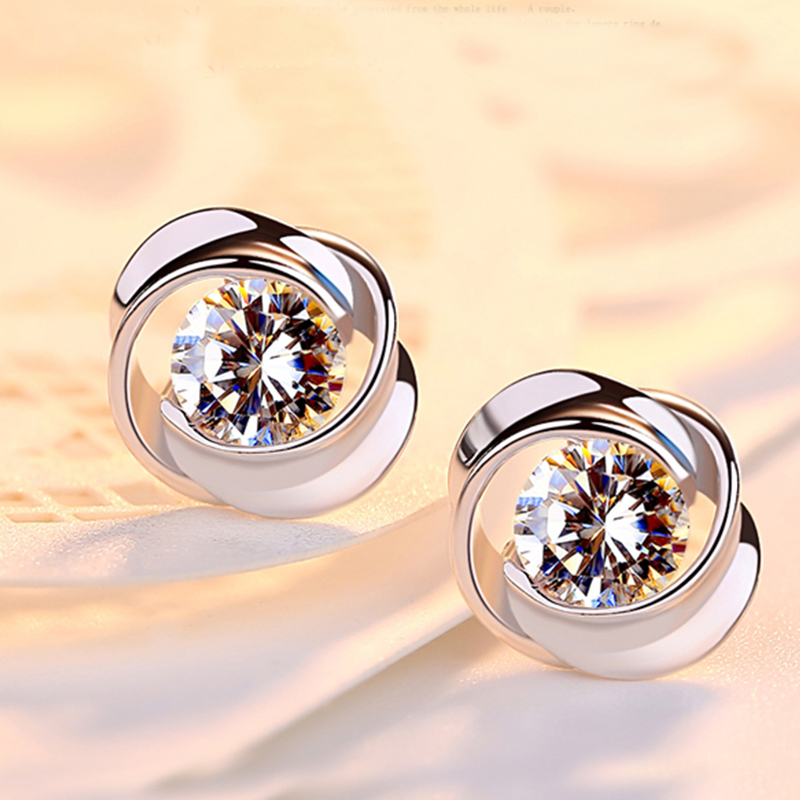 Pt950 platinum ear earrings women's 18K white gold earrings ear earrings lucky clover simple jewelry