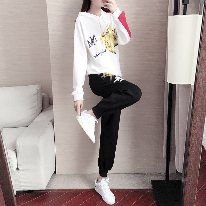 Hong Kong's clothing suit women's 2021 new spring and autumn relaxed fashion foreign sports wear a casual two-piece tide