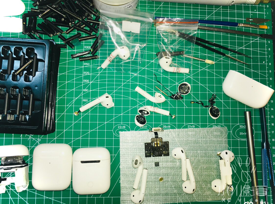 AirPods first and second generation headset replacement battery original charging compartment shell microphone speaker unit