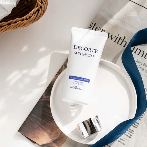 Новая версия!DAIKE MULTI -SUNSCREEN 15G/60GSPF50+Комбинация света по уходу за кожей