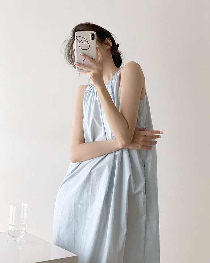 挂脖无袖连衣裙女度假宽松蓝色裙子法式复古吊带裙长裙高级感夏装详情15