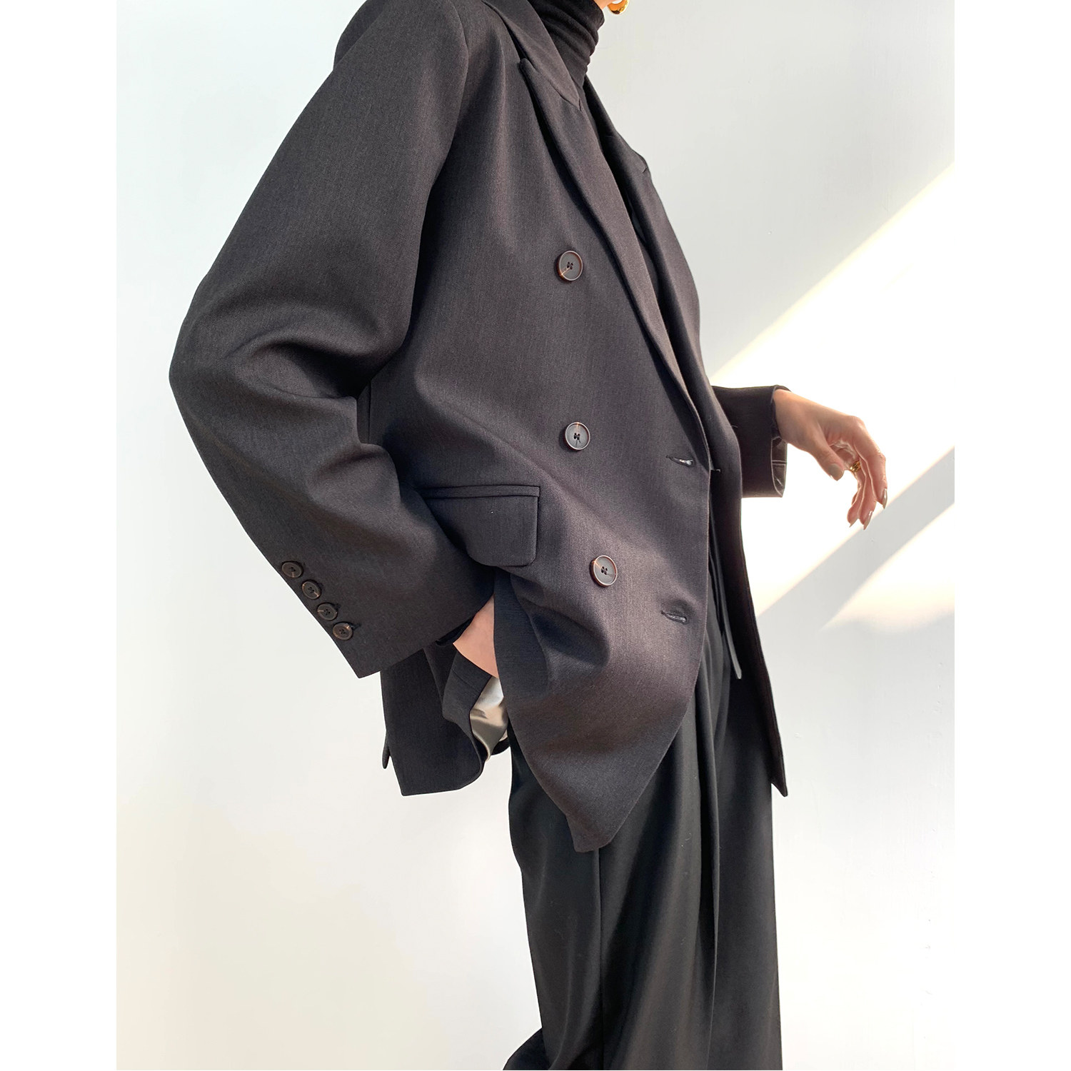 2021 loose profile casual suit top vintage gun barge collar design sense niche gray blazer women