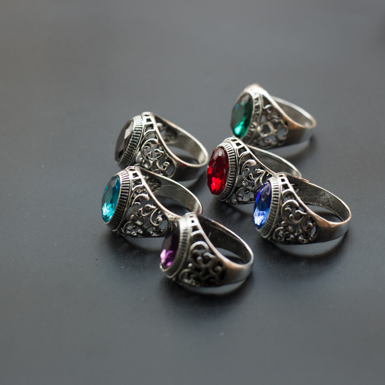 Cắt mặt kính rhinestone nhẫn nam nữ trang sức cặp đôi Nhật Bản và Hàn Quốc thủy triều đơn giản trang sức sinh viên lan truyền bán buôn nóng nhẫn lông voi nam