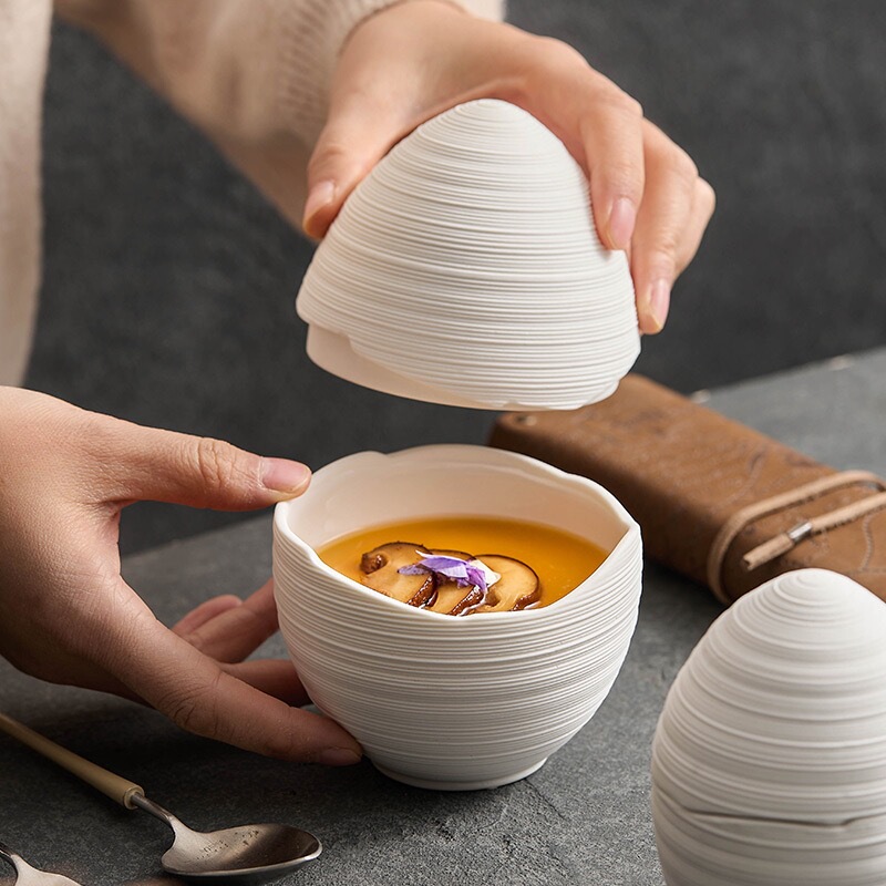 High-End Hotel Matte Frosted Threaded Ceramic Eggshell Spherical Cup with Lid Tableware Molecular Cuisine French Food Cup