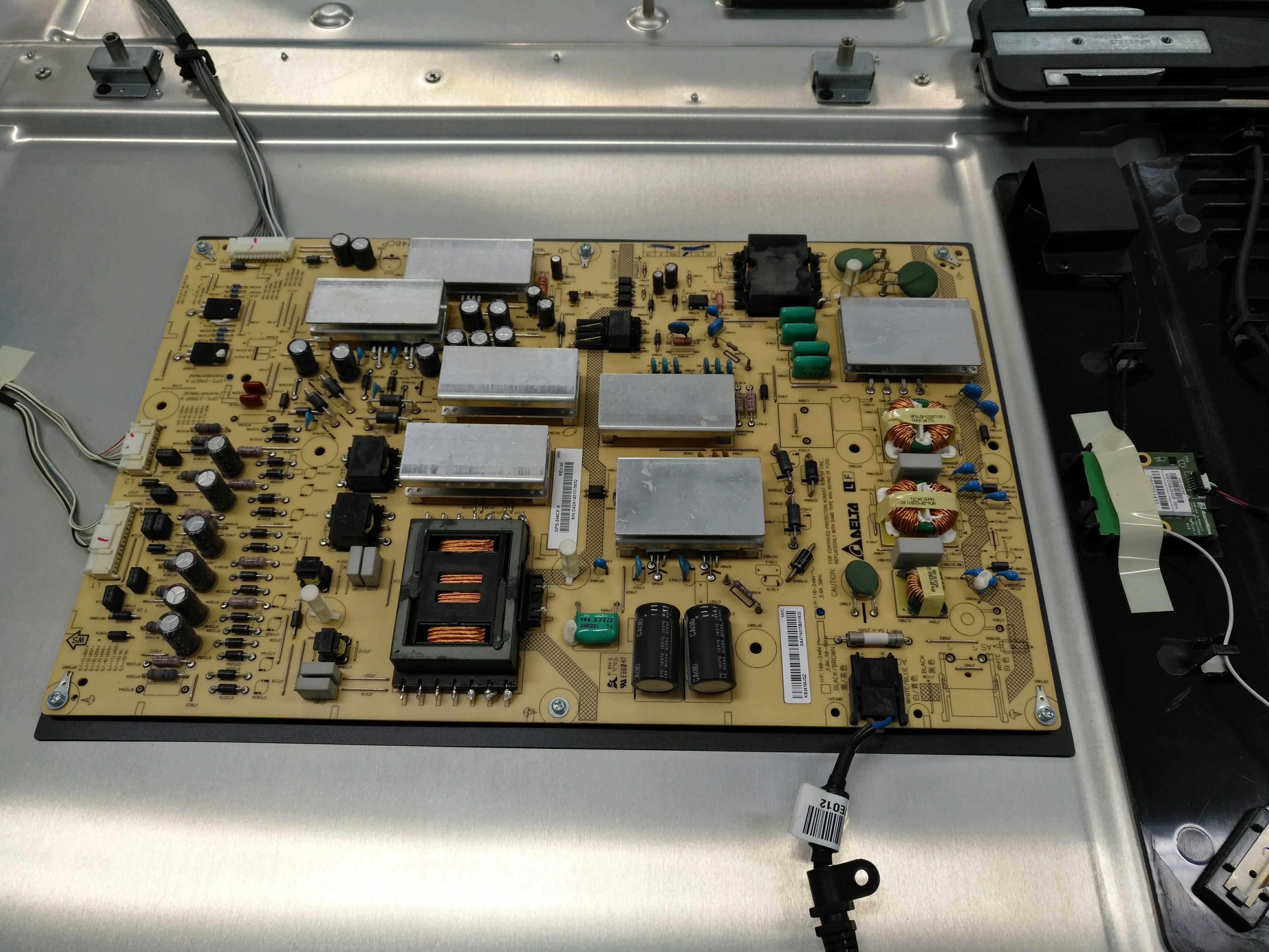 Maintenance of Sharp LCD-70LX960A power board RUNTKB241WJQZ DPS-246CP A