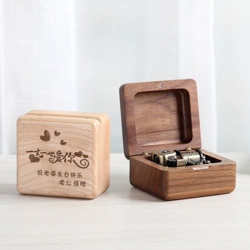 Деревянная ретро детская музыкальная шкатулка, делается под заказ, подарок на день рождения