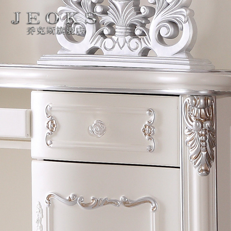 �ǿ�˹ŷʽʵľ����LFSZ801