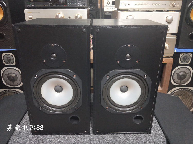 Rogers Jazz LS66 Fever Bookshelf Speaker Black