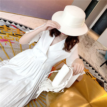 High-end French Hepburn professional OL women's 2022 tide white suit dress temperament high waist pleated skirt