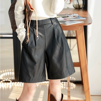 LOSTSOULS AUTURE New High Waist PU Skin Shorts Straight A-word Broad Legs Black and Skin Five-Scarlet Pants