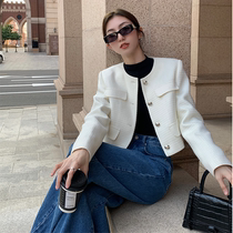 Japan 2022 autumn and winter new thickening white light luxury coat female high - sentiment short - fit suit