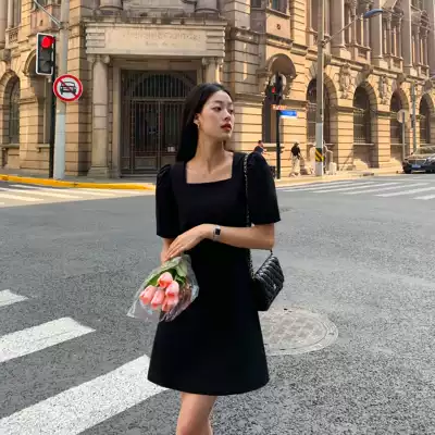 Japan 2021 summer new white square collar bubble sleeve dress women French retro waist skinny skirt women