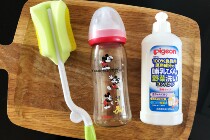 (Spot)Japanese native shellfish bottle brush two-way rotating dual-use cleaning tool cup brush Sponge brush