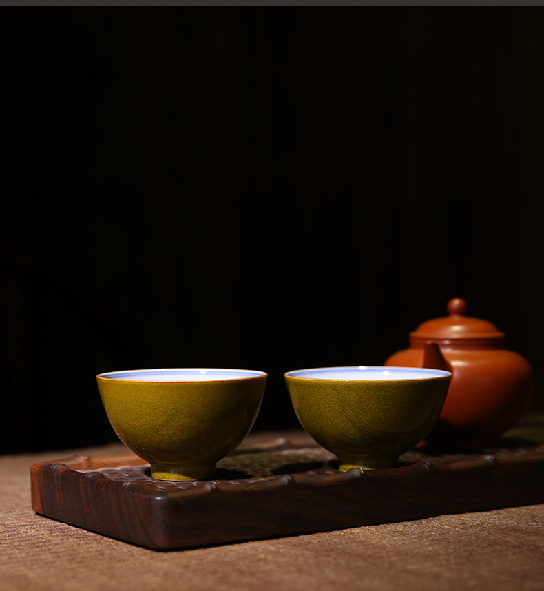 . Poly real boutique scene. The Hand - made master cup single cup sample tea cup jingdezhen blue and white porcelain tea set kung fu tea cups landscape