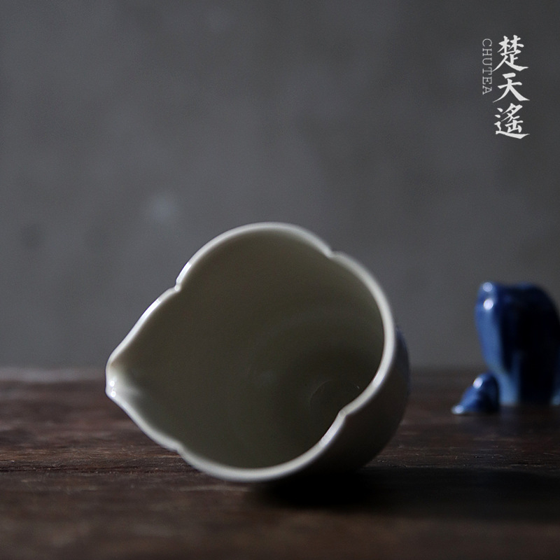 Poly real view jingdezhen all checking ceramic plant ash glaze Japanese antique Chinese flowering crabapple expressions using just a cup of tea tea sea points