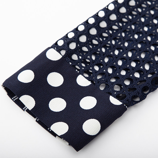 Shengyuzhu ເຄື່ອງນຸ່ງຜູ້ຍິງ counter spring style ສີຂາວ polka dot stitching hollow ສາມໄຕມາດ sleeve short fashion suit jacket