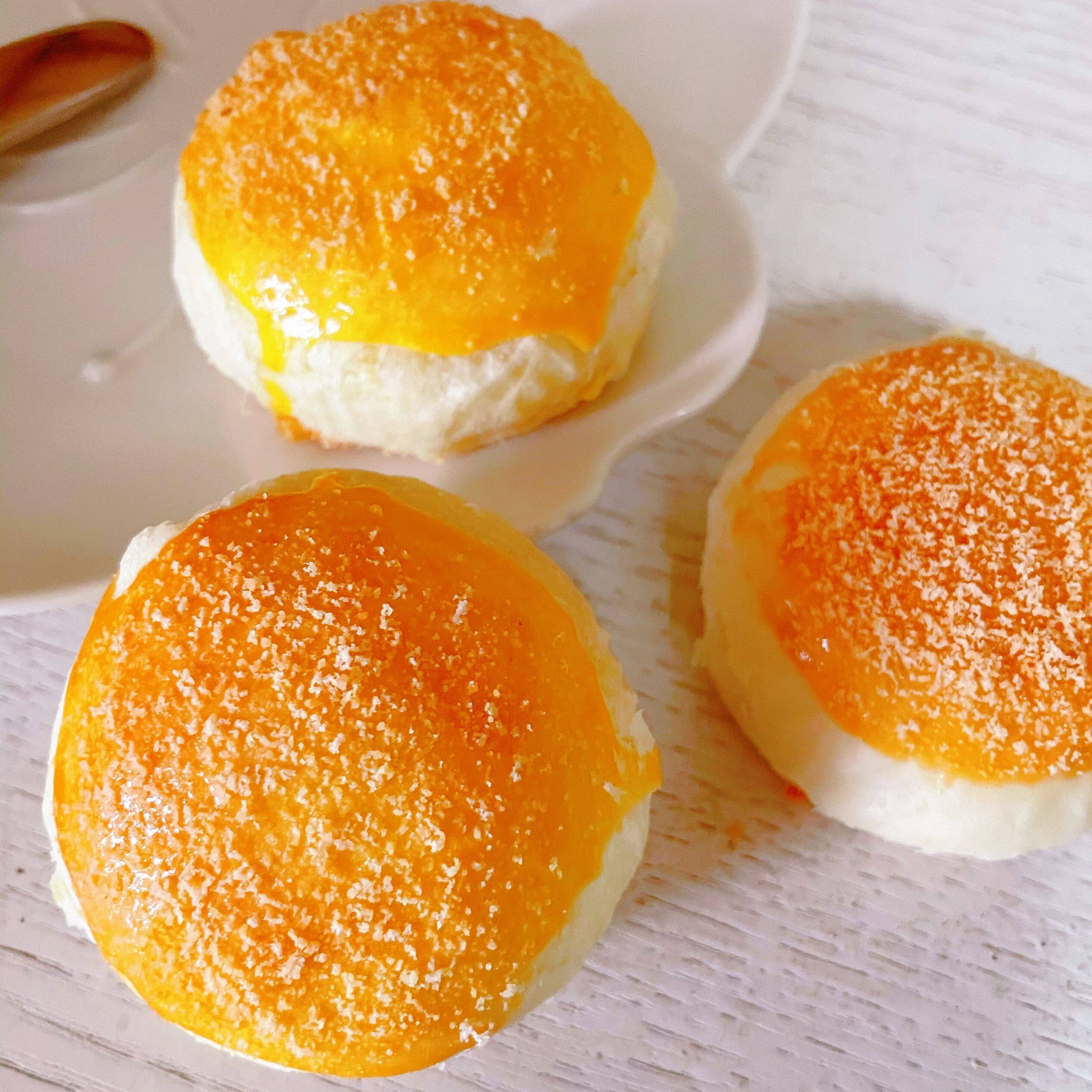 Taiwanese net red square with small Sheng Jinsha Crisp Potato egg yolks traditional pastry cake Afternoon Tea Refreshments Snack