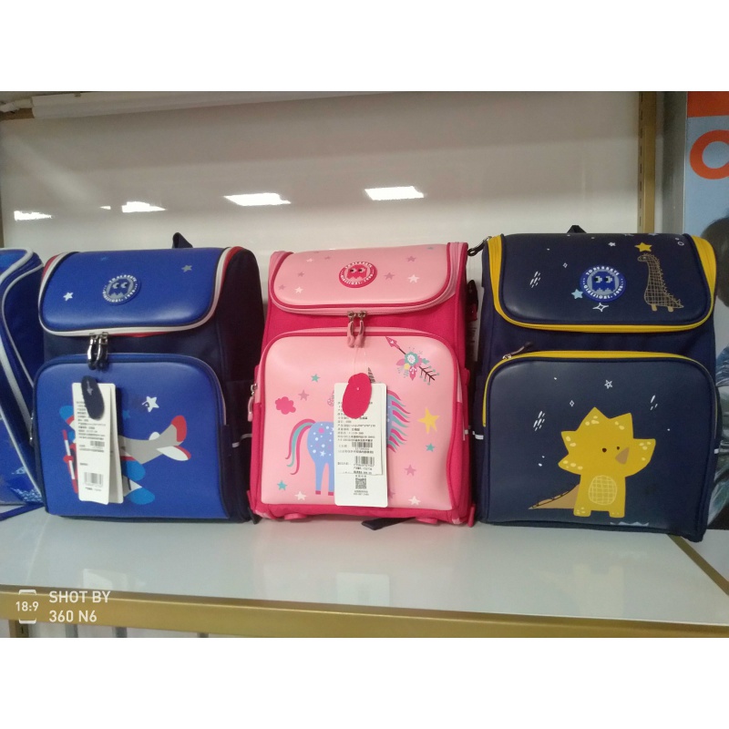 Kara sheep children's schoolbag 1-3-4-6 grade primary school students light weight reduction ridge protection waterproof backbag Korean tide