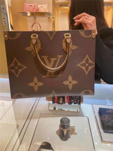 LV/路易威登女包 Onthego老花中号托特包手提购物袋单肩包M45321