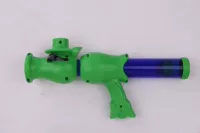 Стреляющий пистолет (может быть подключен) без мяча