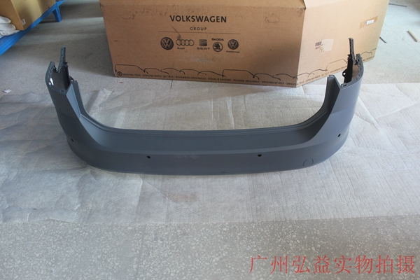 Đức nhập khẩu phụ tùng xe hơi của Đức - Golf 7 cản sau - Những bộ phận xe ô tô phụ kiện ô tô dễ thương