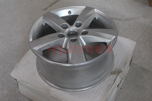 Đức nhập khẩu phụ tùng của Volkswagen - Bánh xe Touareg Vòng thép 17 inch 5 cột ET45 - Những bộ phận xe ô tô phu tung oto mercedes