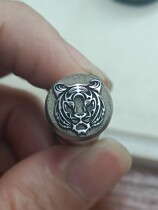 Jewelry Engraved Gold and Silver Bracelet Brand Engraved Tiger Head Pattern 10mm Suitable for Gold and Silver Leather Engraving