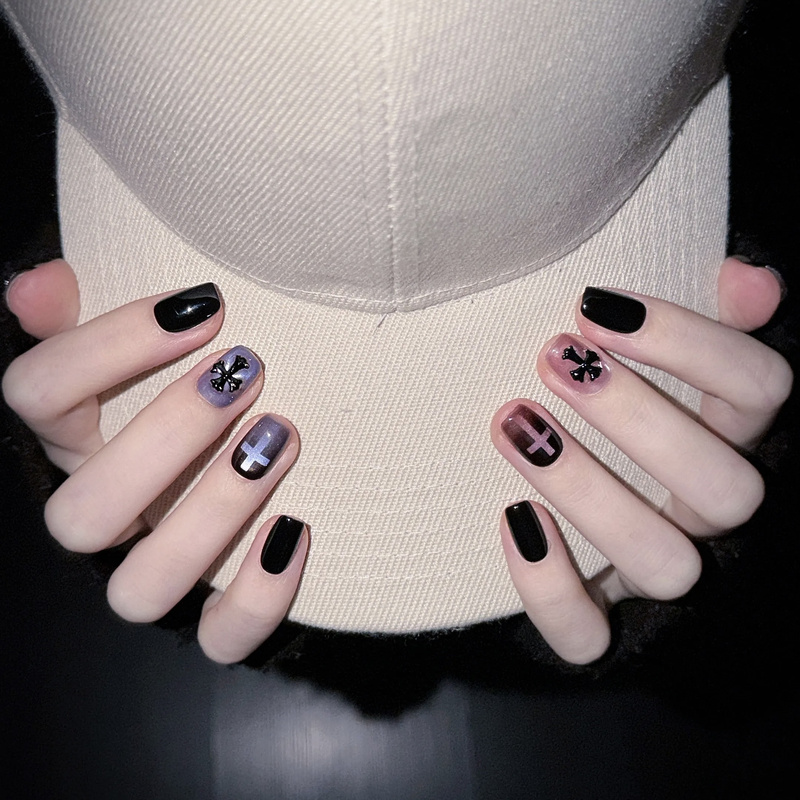 Dark Style Cross Handmade Press-On Nails, Sweet and Cool Spicy Girl Style Short Manicure, Niche Design, Brightening and High-End Fake Nails