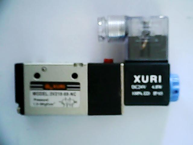 Xuzhan solenoid valve 3V210-8 Two-position three-way solenoid valve DC24V AC220V Pneumatic Original
