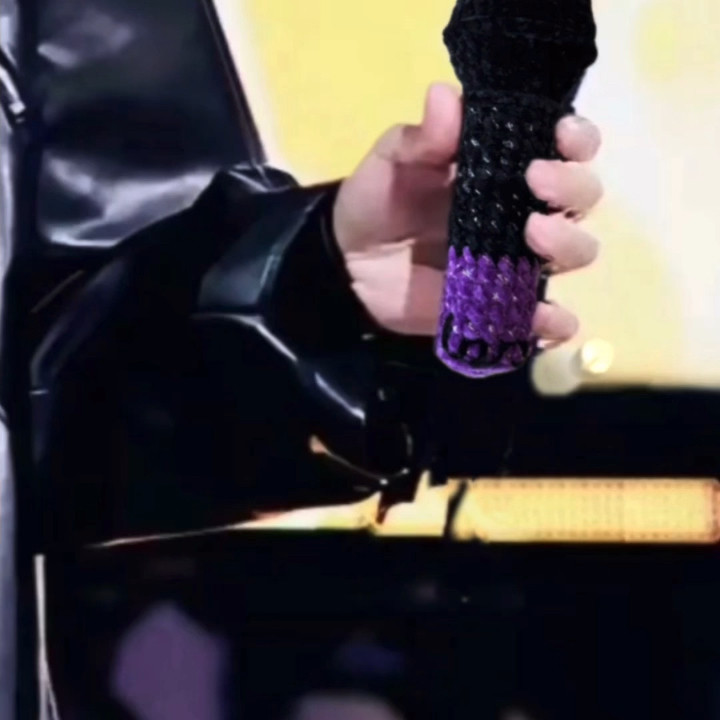 黄子弘凡MIC2.0钩织小话筒，粉丝必备潮流神器！_影视_淘宝游戏网