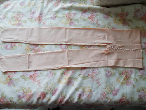 White flesh-colored velvet exercise socks pantyhose gym suit gymnastics half shoes cat paw shoes duobao double heart dance