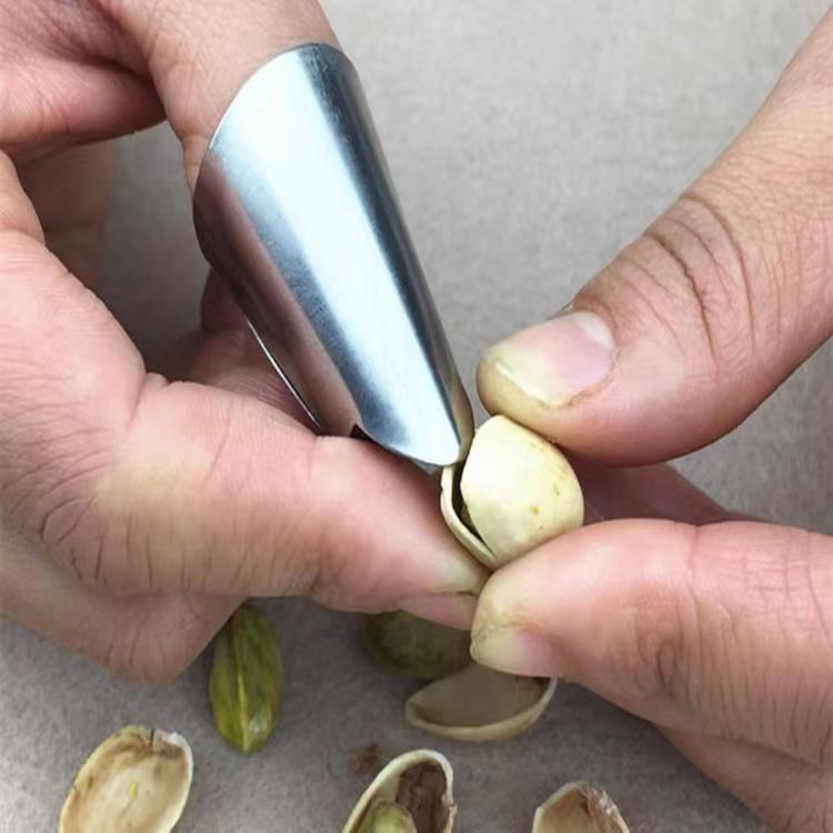Edamame peeling artifact, broad bean peeling and picking beans, iron nail set, stainless steel protection finger ring, peeling tool