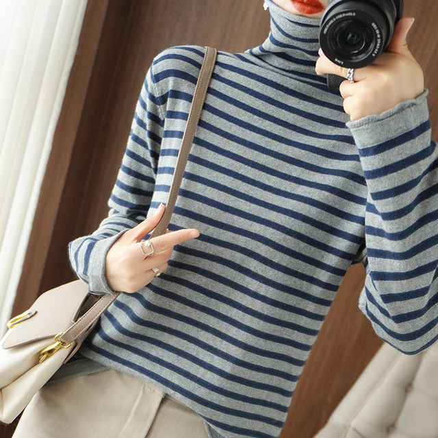 100% pure cotton top with pile collar and pullover fashion