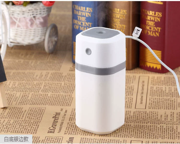 Máy tạo độ ẩm mini USB tạo độ ẩm cho xe - Máy giữ ẩm