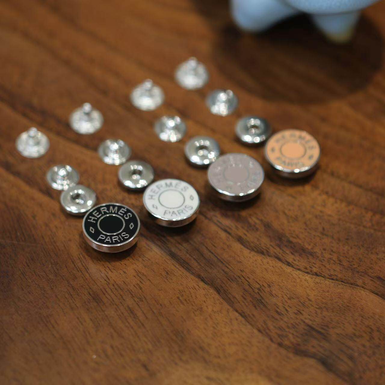 H家钱包卡包，RMS珐琅扣四合扣，如何选择与使用？🌟-卡套/卡包/钱包-淘宝好物网